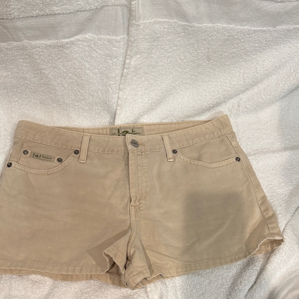 Lei Juniors Tan Shorts